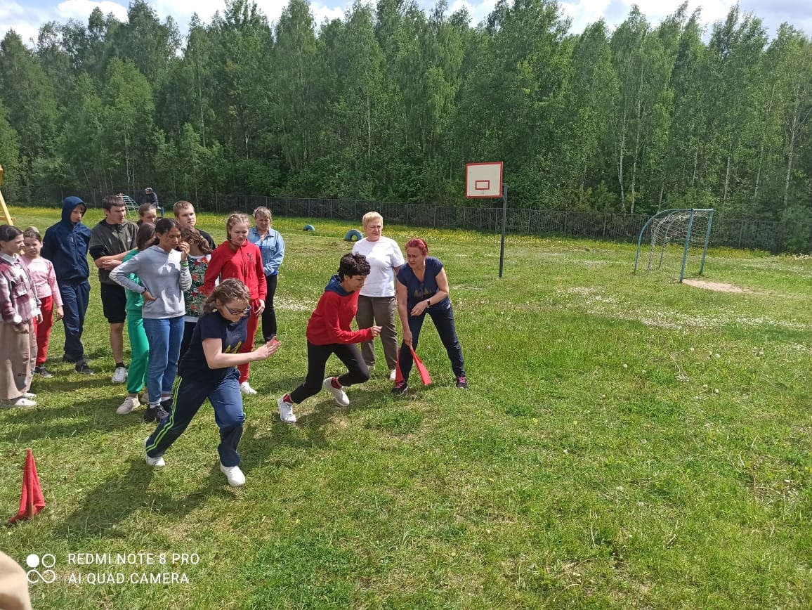 Соревнования по легкой атлетике.